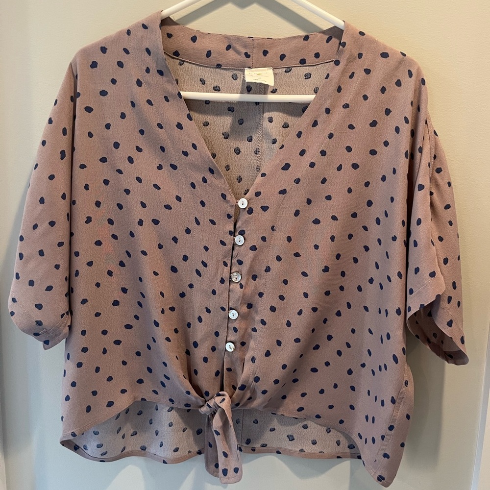By Together Blush Purple-ish Short-Sleeve Blouse, Size Medium